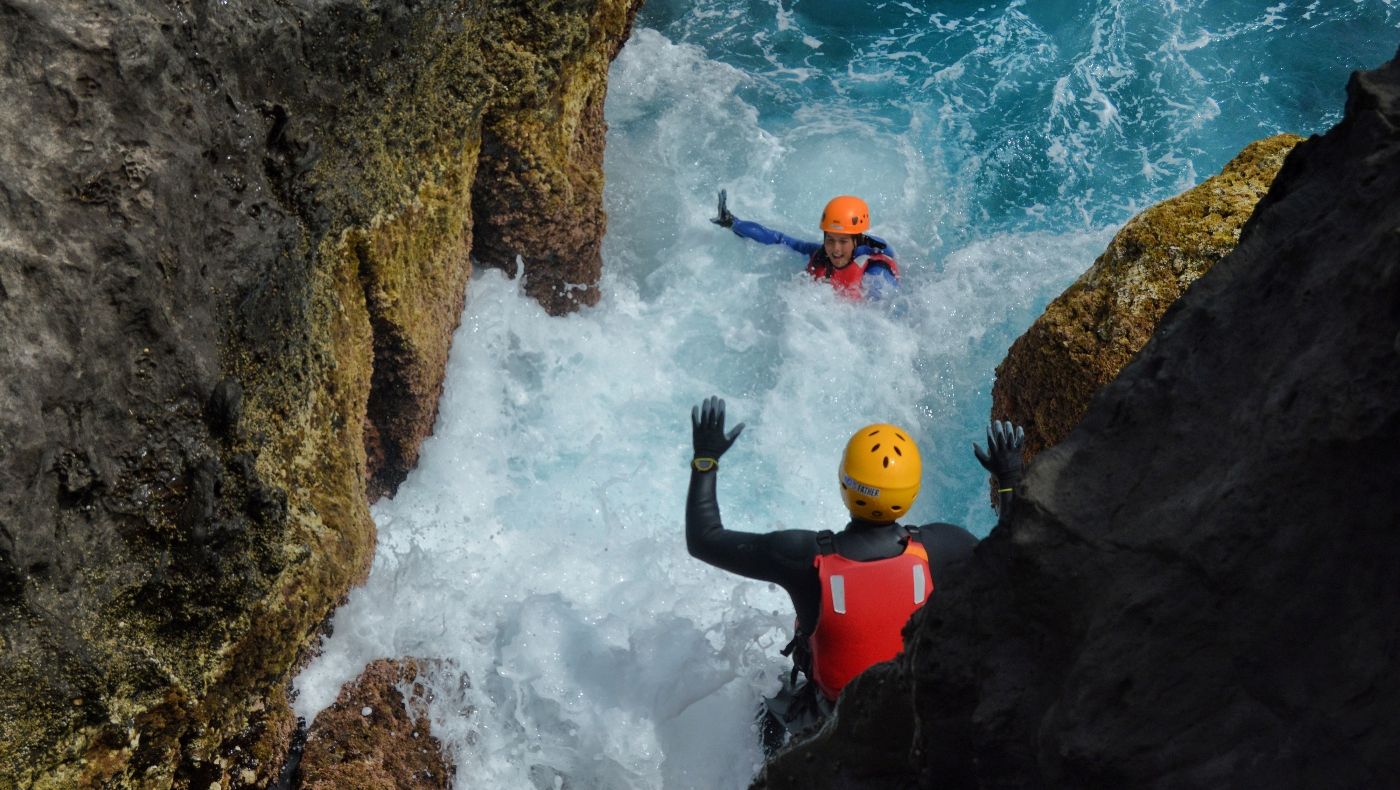 coasteering-3.jpg
